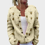 Noemi – Herbstliche Strickjacke mit Bienenmuster