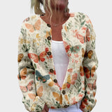 Greta – Herbstliche Strickjacke mit Schmetterlingsmuster