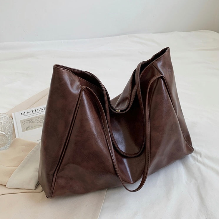 Patricia™ | Glänzende Veganes Lederhandtasche