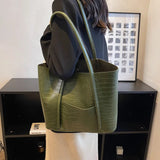 Christina™ | Elegante Veganes Leder Schultertasche