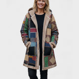 Autumn – Gemütlicher Patchwork-Kapuzenpullover in Erdtönen