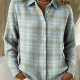 Clara | Himmelblaue karierte Strickjacke mit Knöpfen
